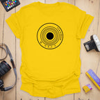 T-Shirt With Aperture Ring Graphic for Photography Fans
