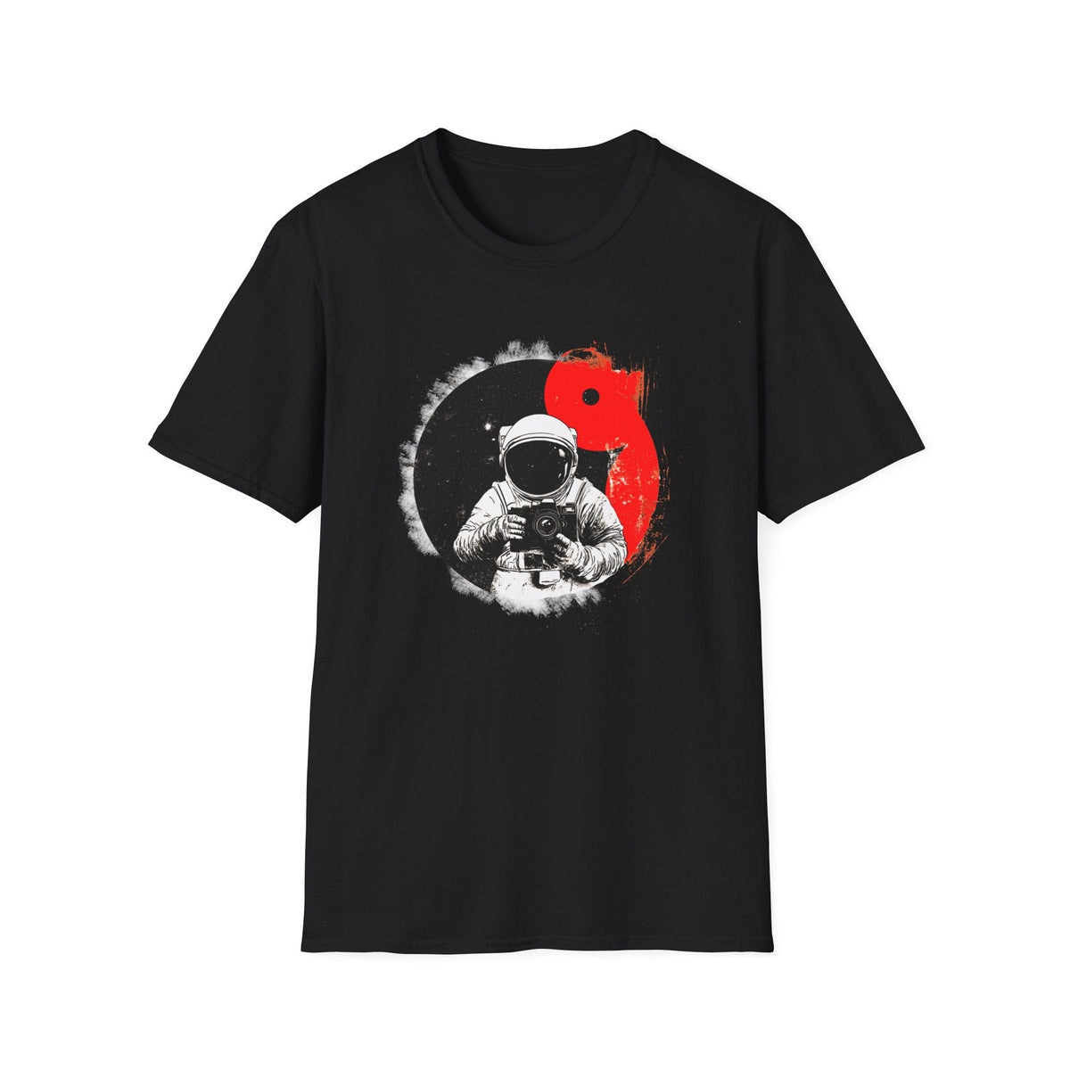 T-Shirt With Astronaut Photographer Graphic