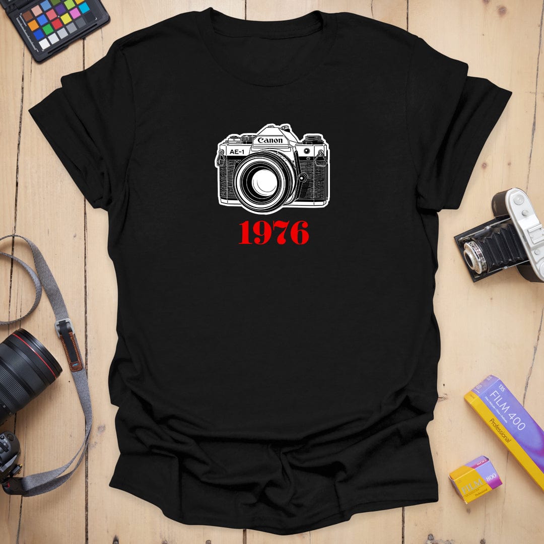 T-Shirt With 1976 Canon AE-1 Vintage Camera Graphic