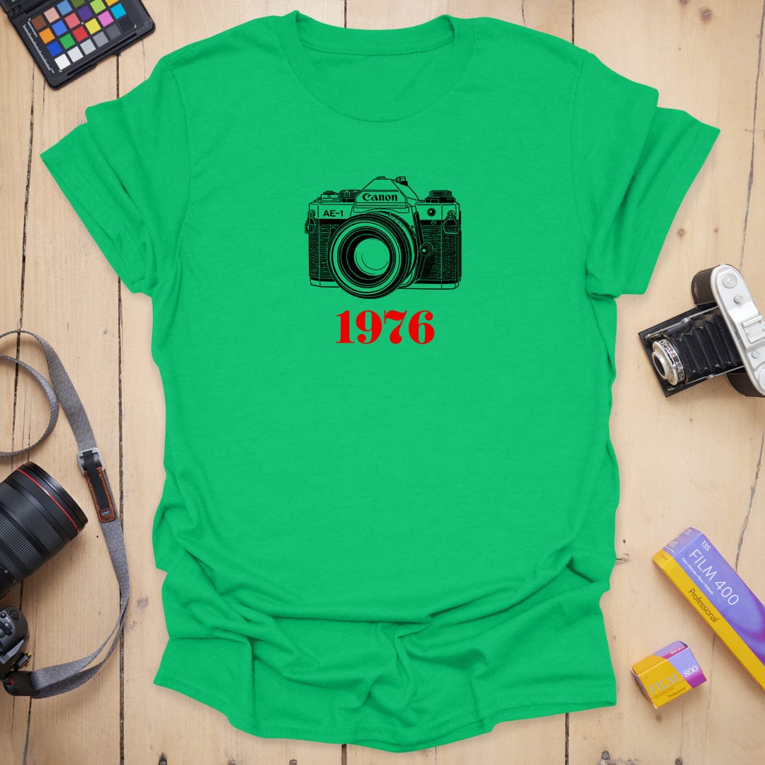 T-Shirt With 1976 Canon AE-1 Vintage Camera Graphic