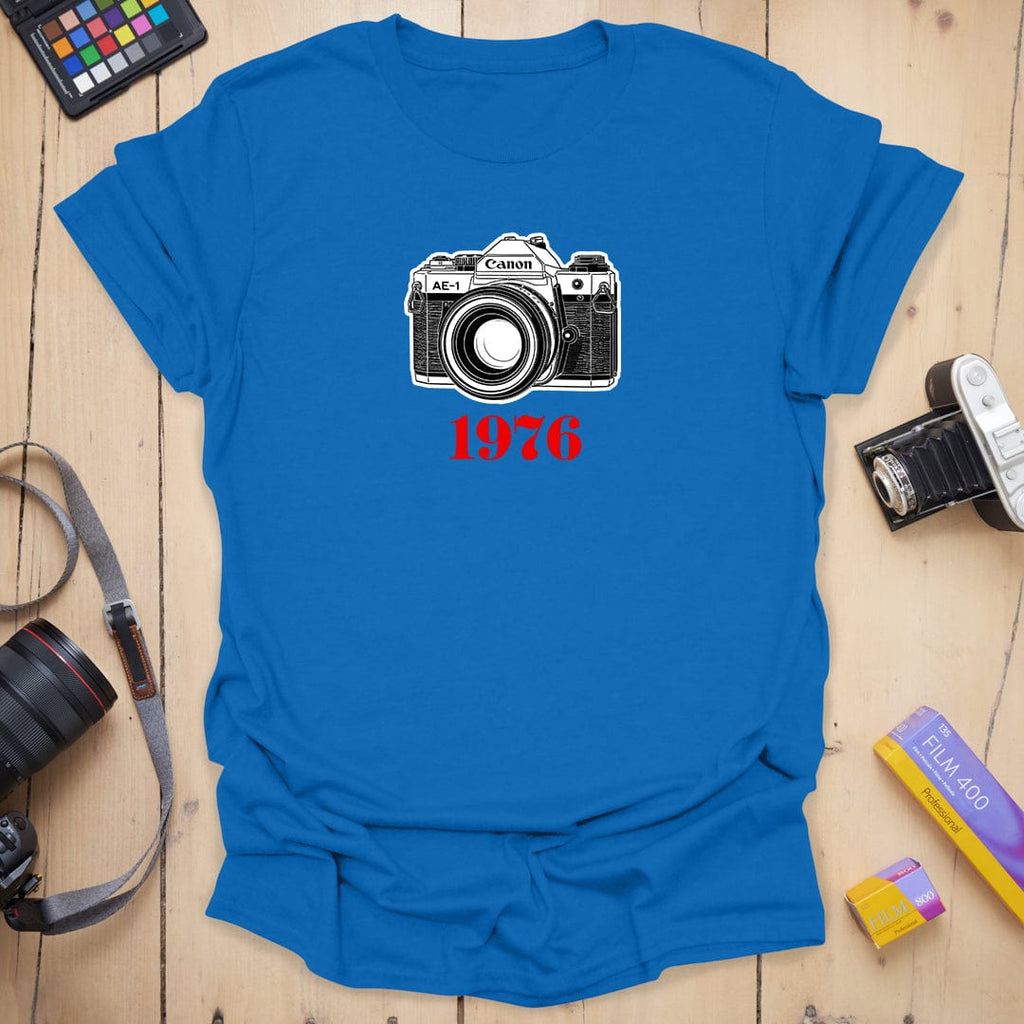 T-Shirt With 1976 Canon AE-1 Vintage Camera Graphic