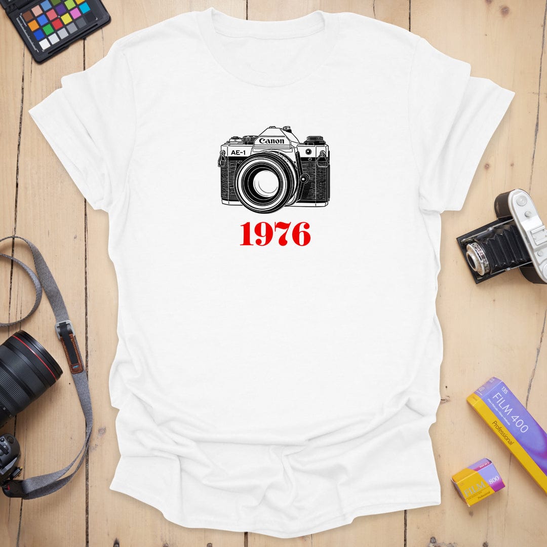 T-Shirt With 1976 Canon AE-1 Vintage Camera Graphic