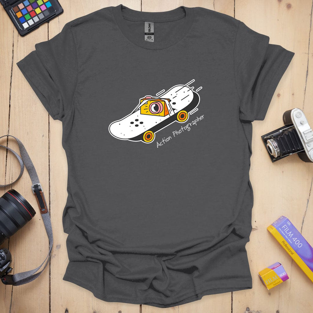 T-Shirt With Camera Skateboard Graphic for Action Photographers