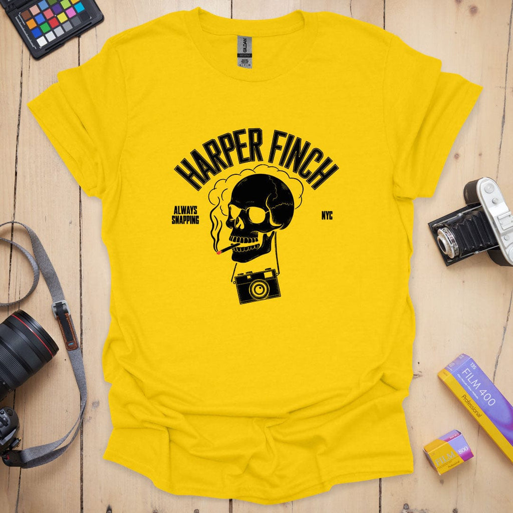 T-Shirt With Bold Photography-Inspired NYC Graphics
