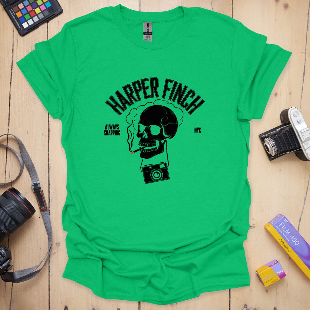 T-Shirt With Bold Photography-Inspired NYC Graphics