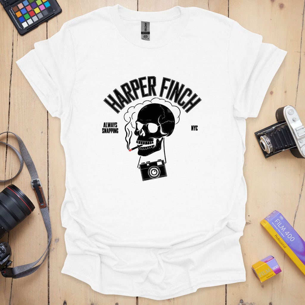T-Shirt With Bold Photography-Inspired NYC Graphics