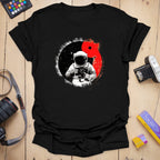 T-Shirt With Astronaut Photographer Graphic
