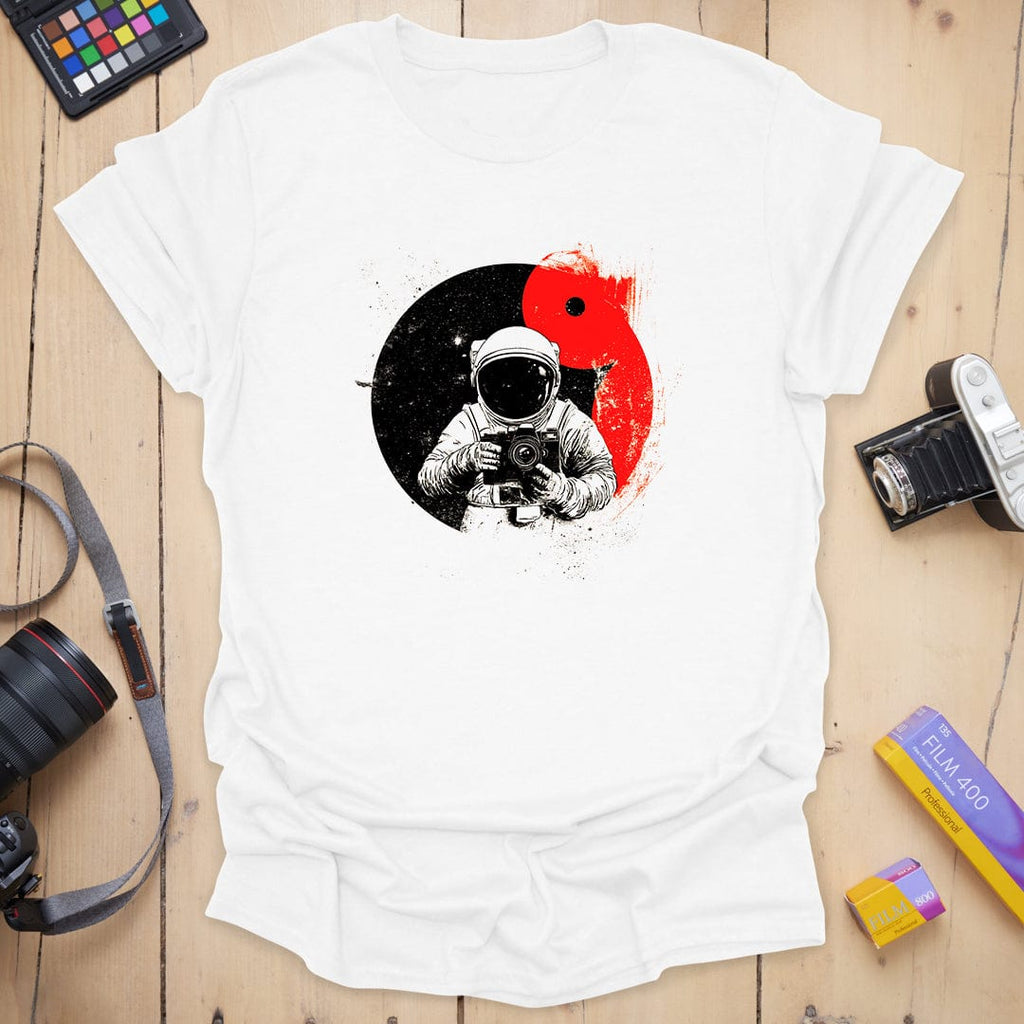T-Shirt With Astronaut Photographer Graphic