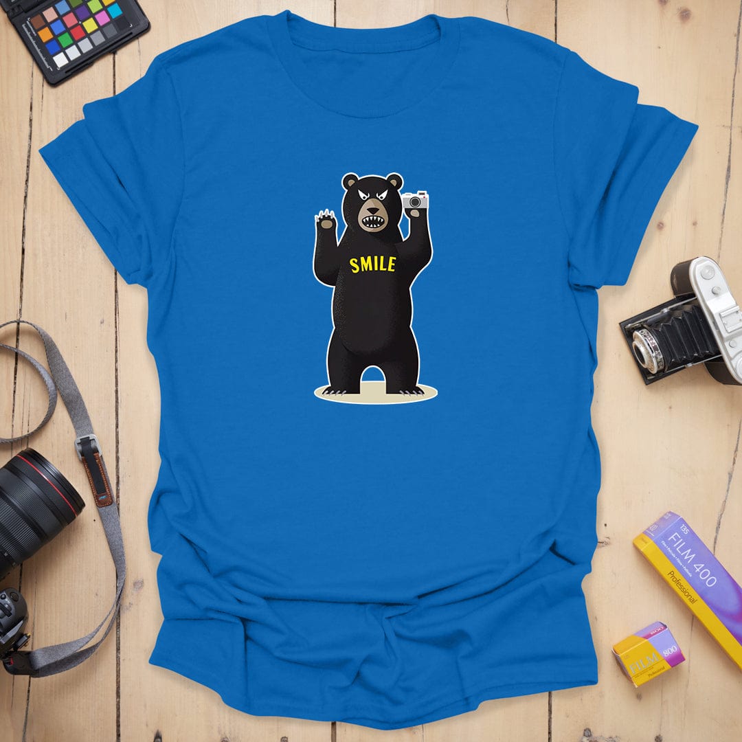 T-Shirt With Smile Bear Photographer Design
