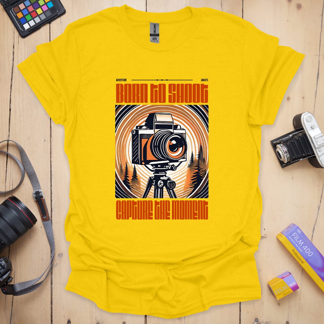 T-Shirt With Born To Shoot Photography Graphic