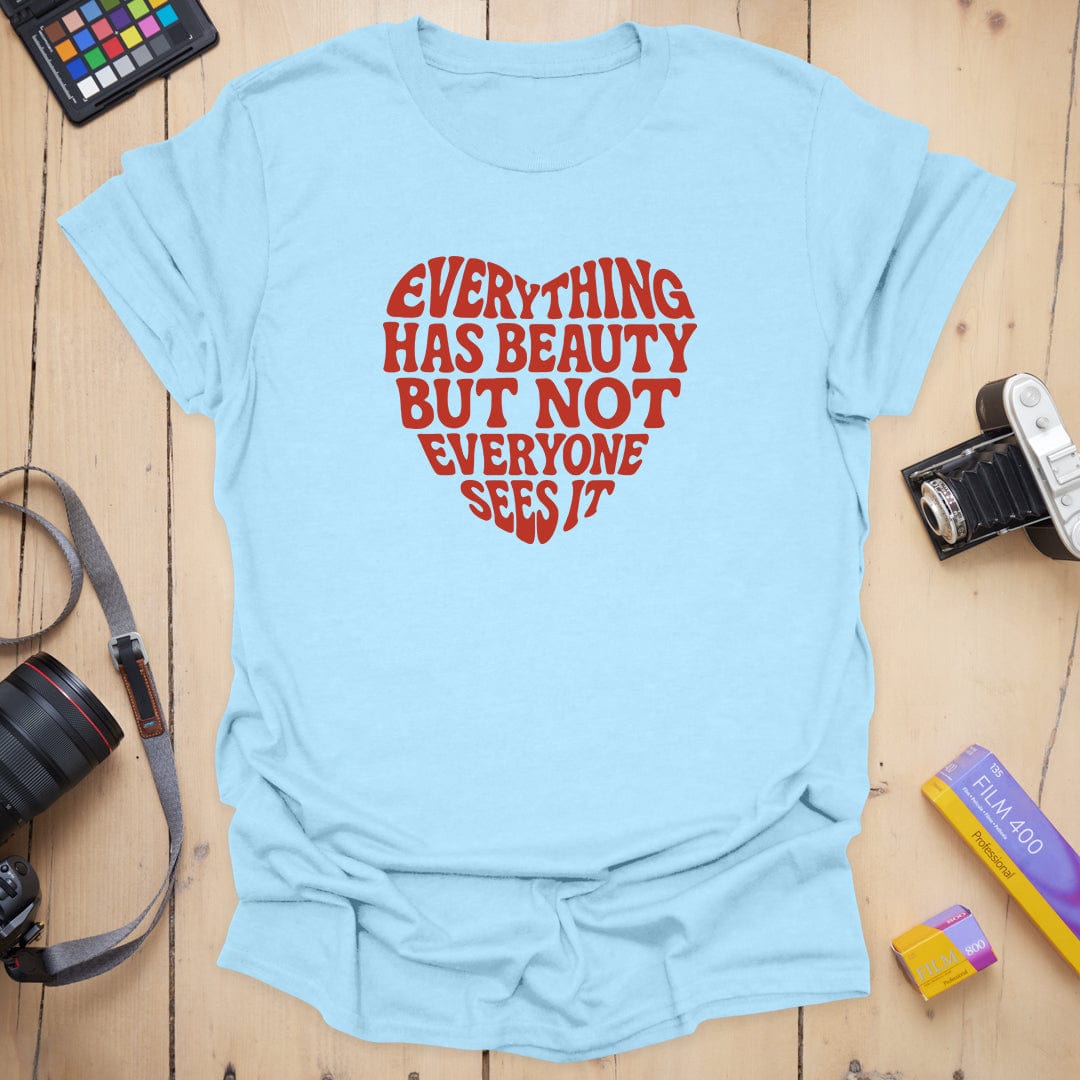 T-Shirt With Retro Heart-Shaped Beauty Message