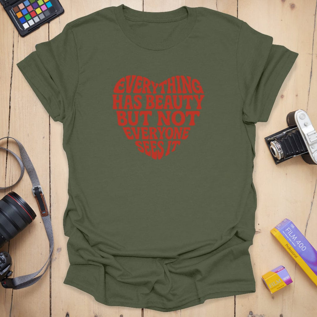 T-Shirt With Retro Heart-Shaped Beauty Message