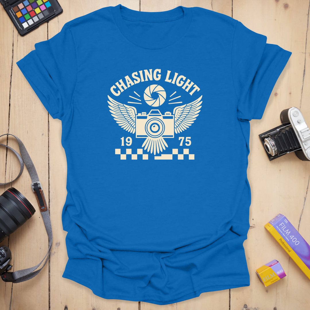 T-Shirt With Winged Camera Graphic for Light Chasers
