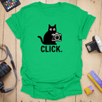 T-Shirt With Camera Cat Graphic for Photography Fans