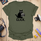 T-Shirt With Camera Cat Graphic for Photography Fans