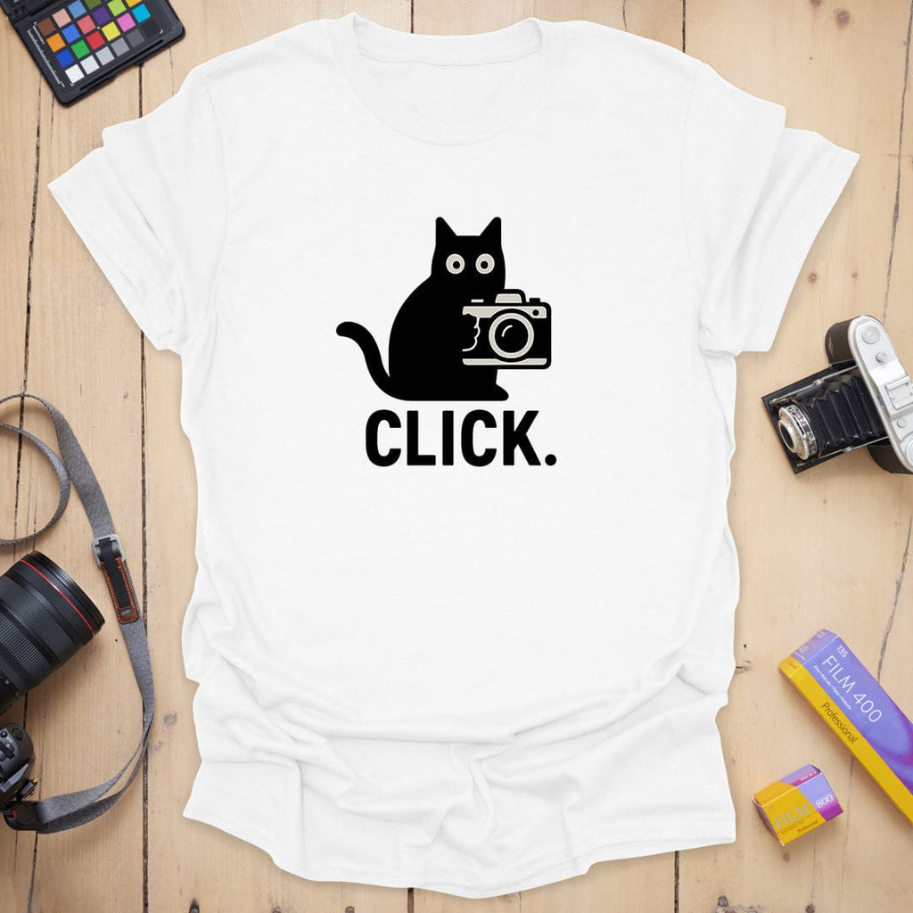 T-Shirt With Camera Cat Graphic for Photography Fans