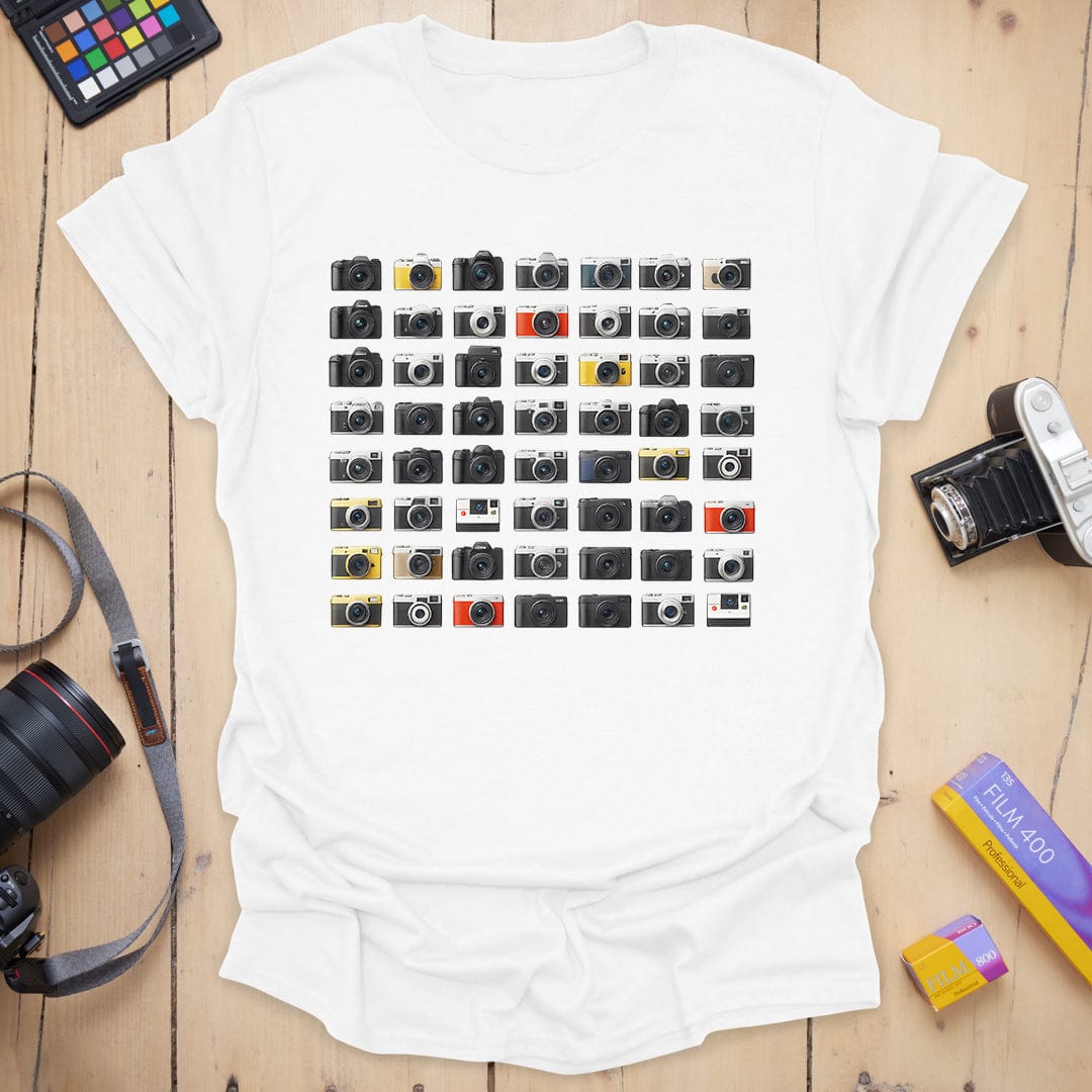 T-Shirt With Retro Camera Collection Graphic