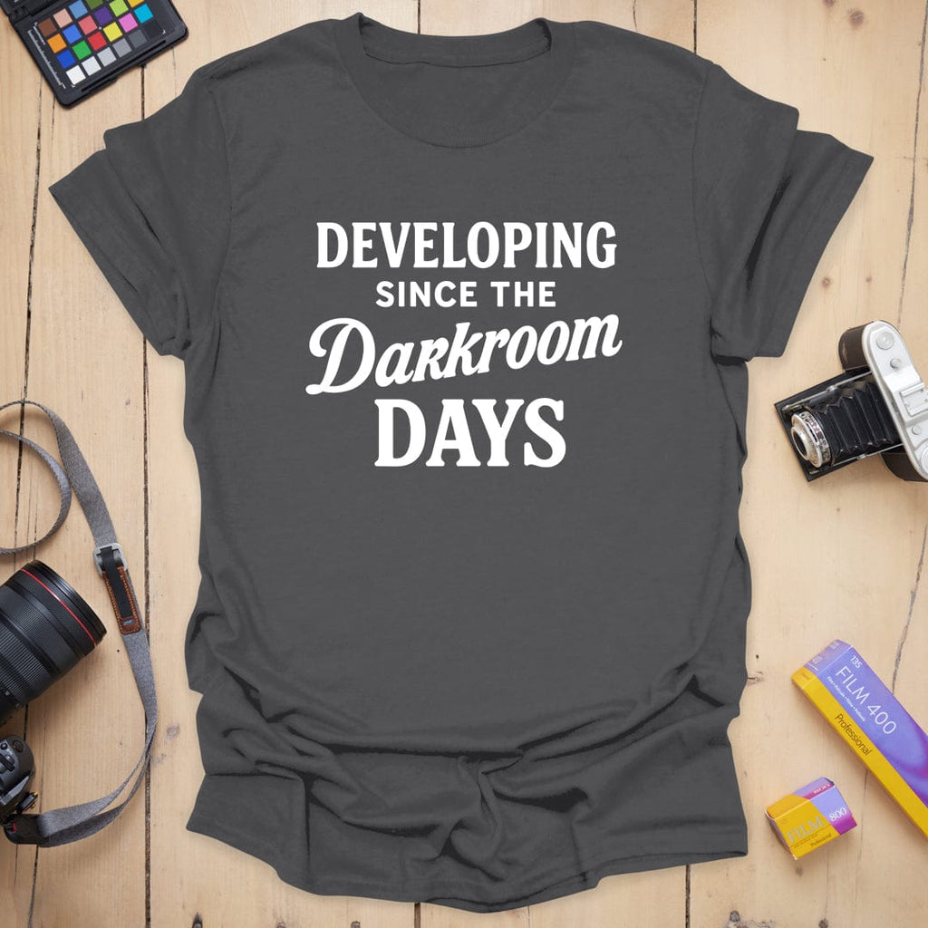 T-Shirt Darkroom Days Retro Analog Photography Design