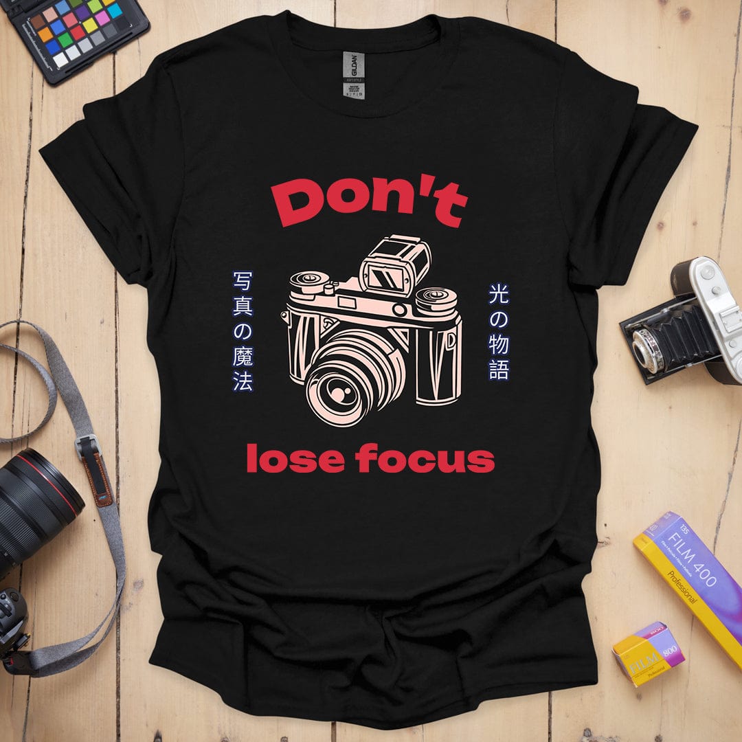 T-Shirt With Camera Shop-Inspired Focus Design