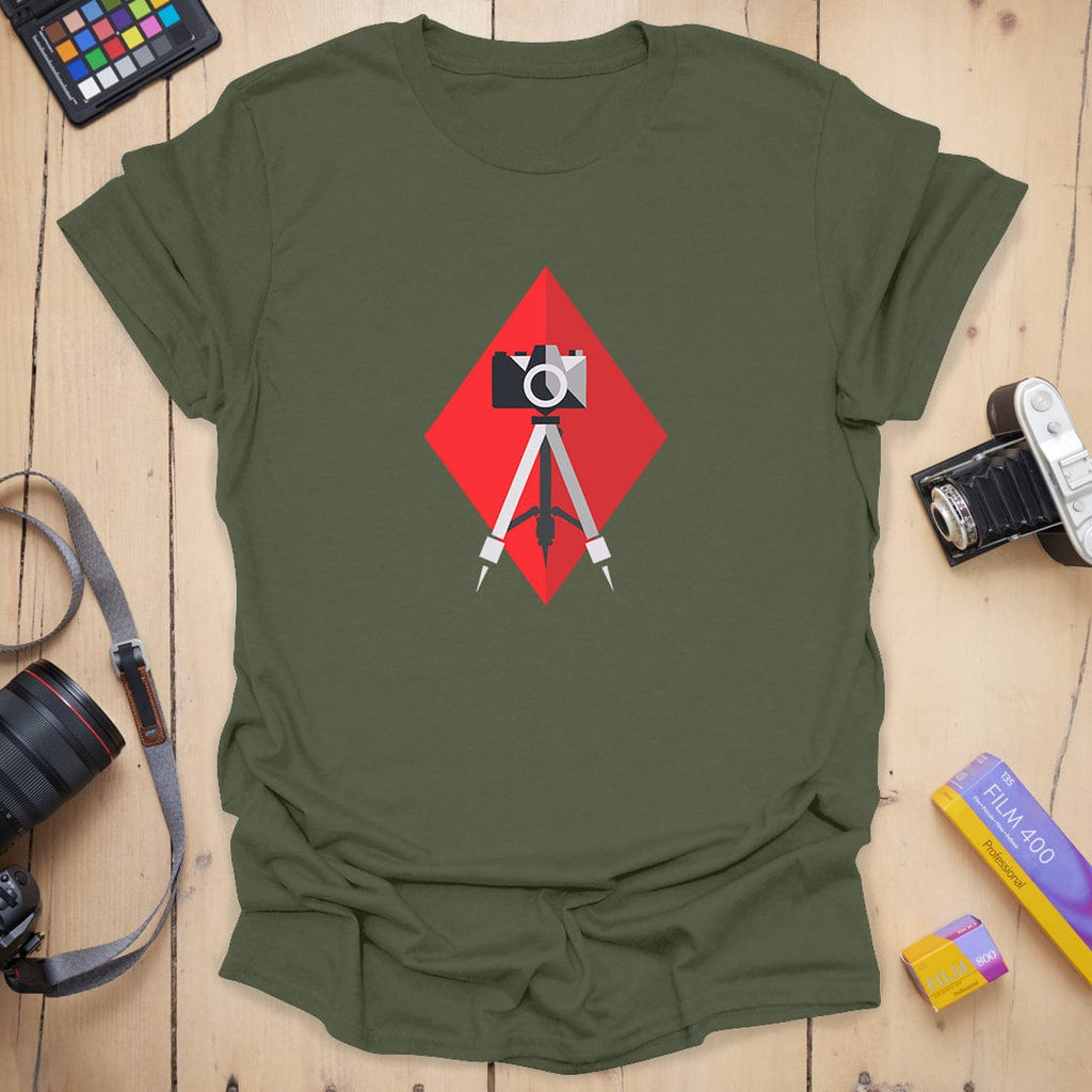 T-Shirt With Diamond Camera Design for Photography Fans