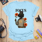 T-Shirt With Vintage Camera and Sunflower Graphic