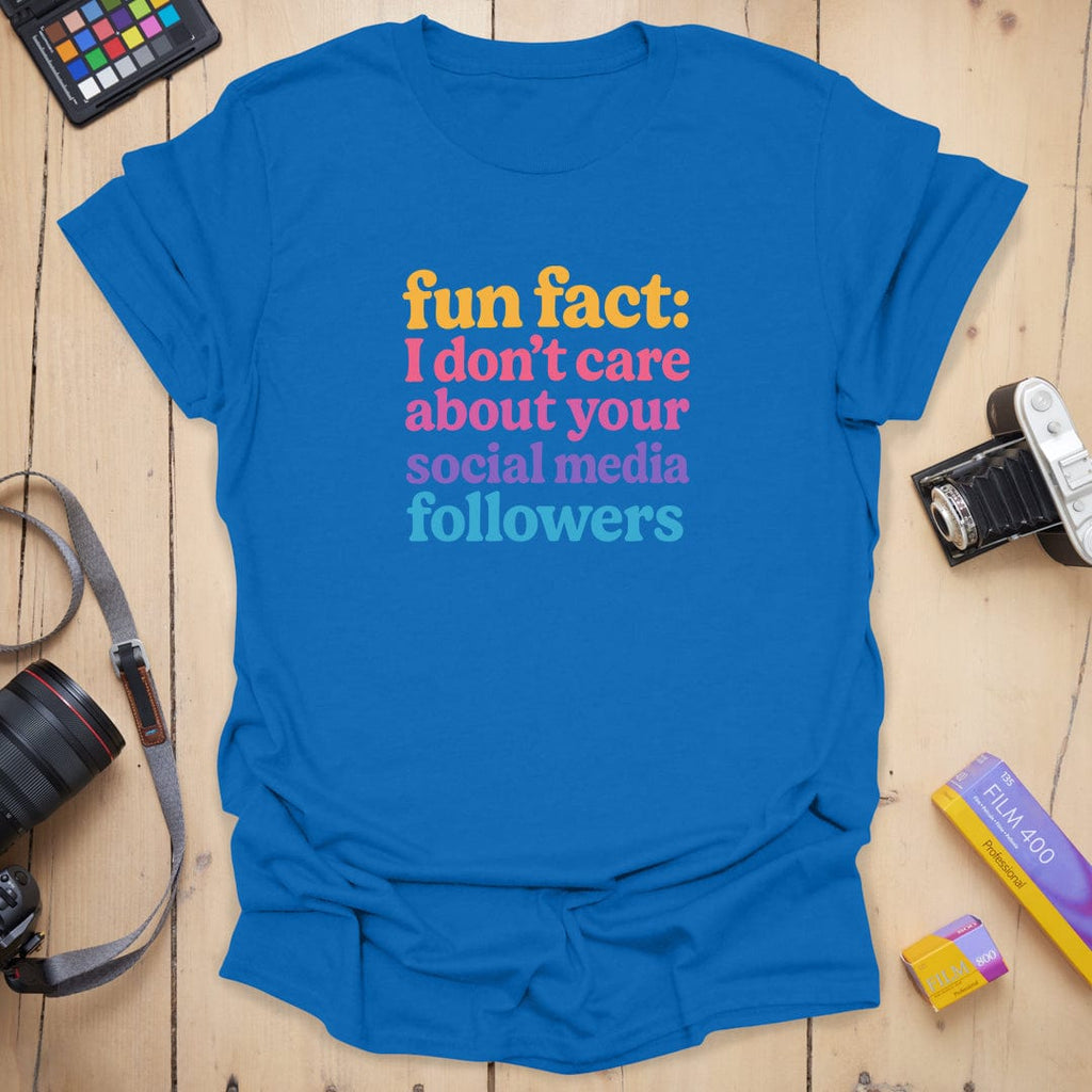 T-Shirt With Retro Fun Fact Graphic for Offline Souls