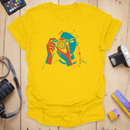 T-Shirt With Framed Shooter Graphic Design