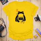 T-Shirt With Zen Frog Photographer Graphic