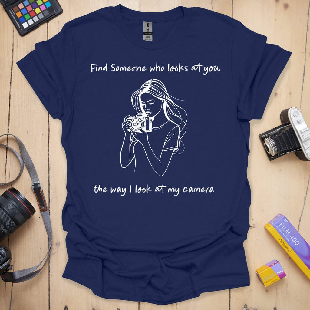 T-Shirt for Photographers Who Love Finding Their Shot
