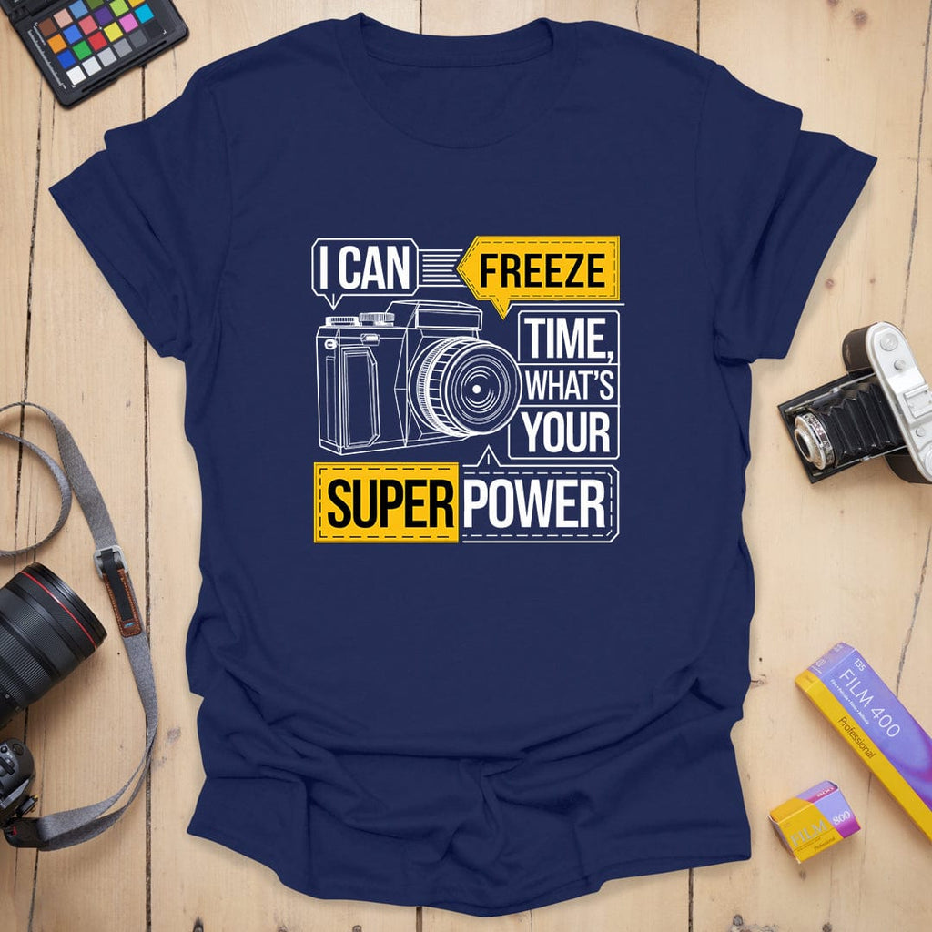 T-Shirt With Vintage Camera Art for Photography Lovers