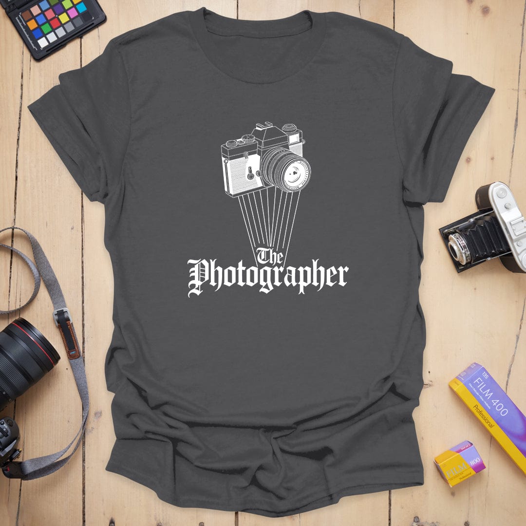 Gothic T-Shirt With Vintage Camera Photographer Graphic