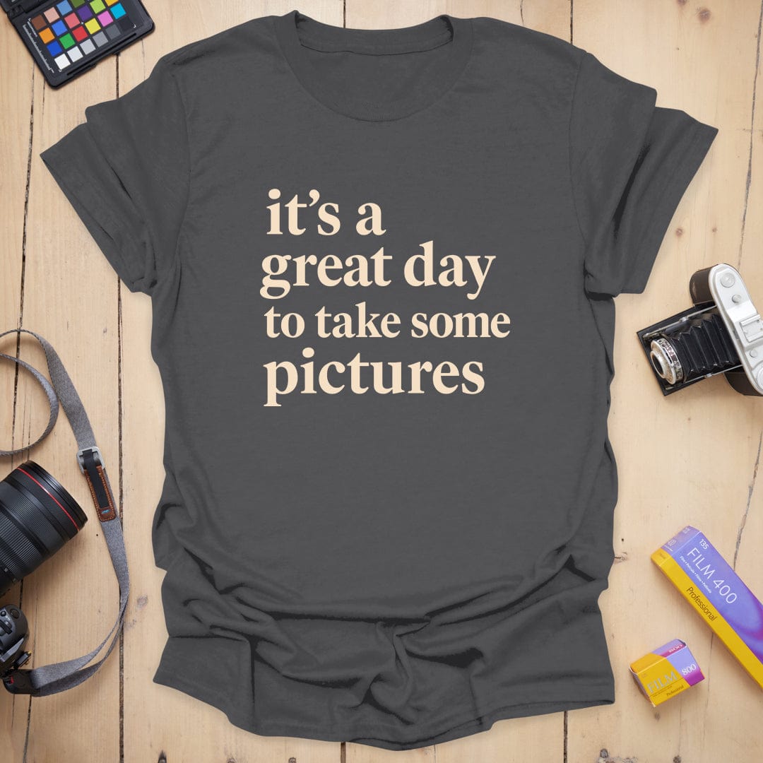 T-Shirt With Great Day Print for Photography Fans