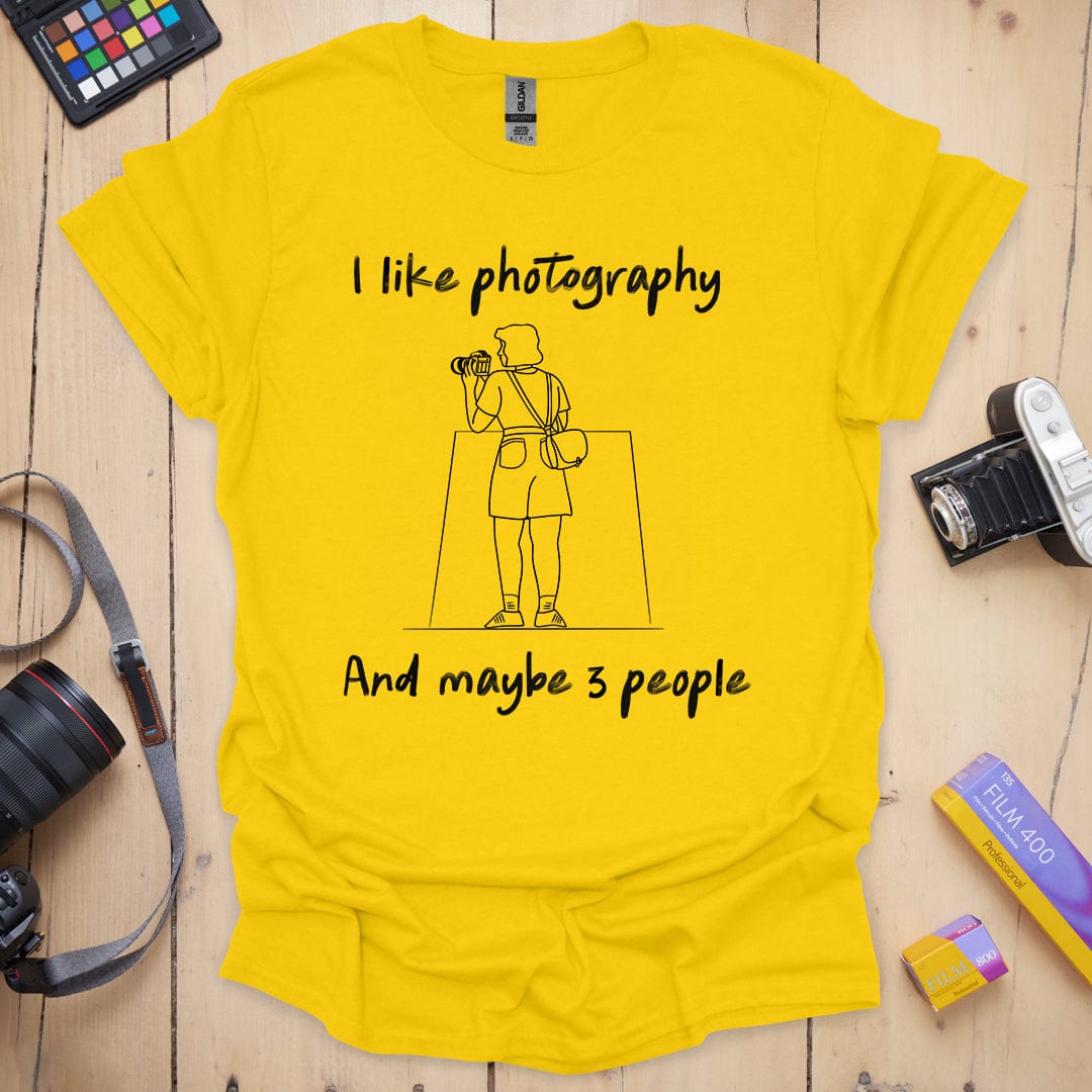 T-Shirt With Maybe 3 People Photography Design