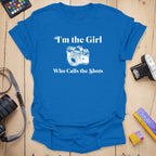 T-Shirt With Photographer Girl Who Calls the Shots Design