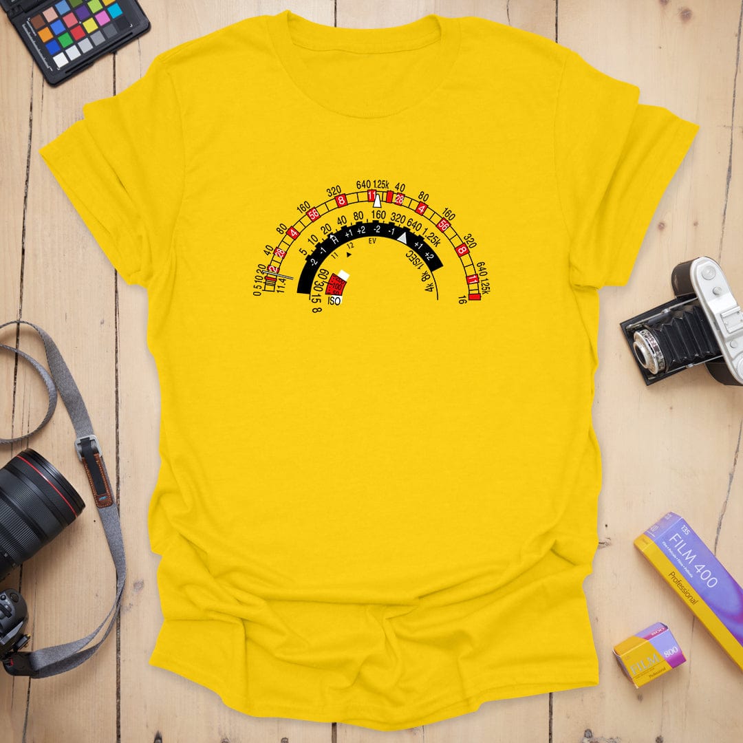 T-Shirt With Retro Light Meter Photography Design
