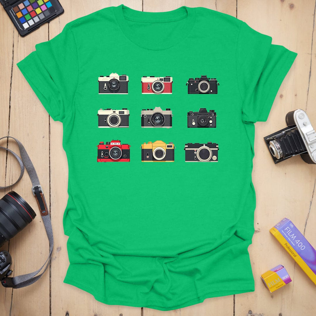 T-Shirt With Vintage Camera Lineup Graphic
