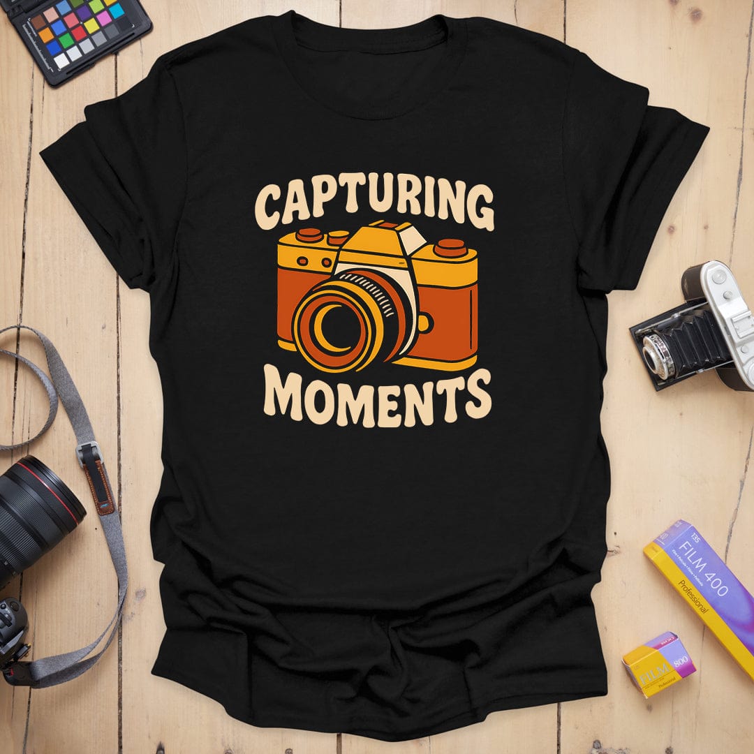 T-Shirt With Retro Photography Moments Graphic