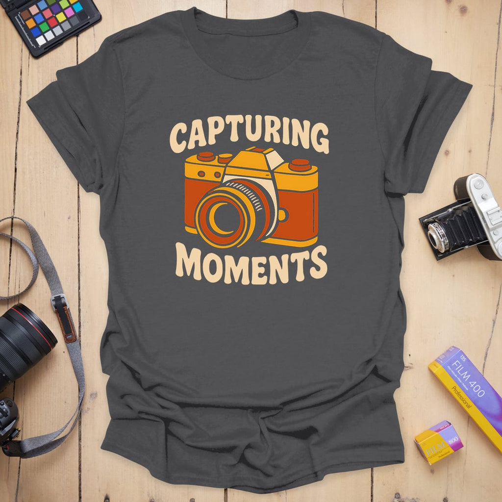 T-Shirt With Retro Photography Moments Graphic