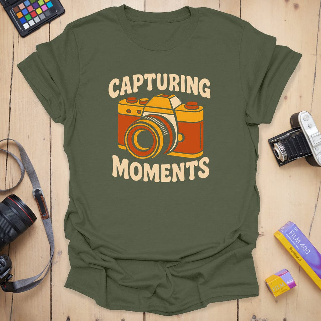 T-Shirt With Retro Photography Moments Graphic