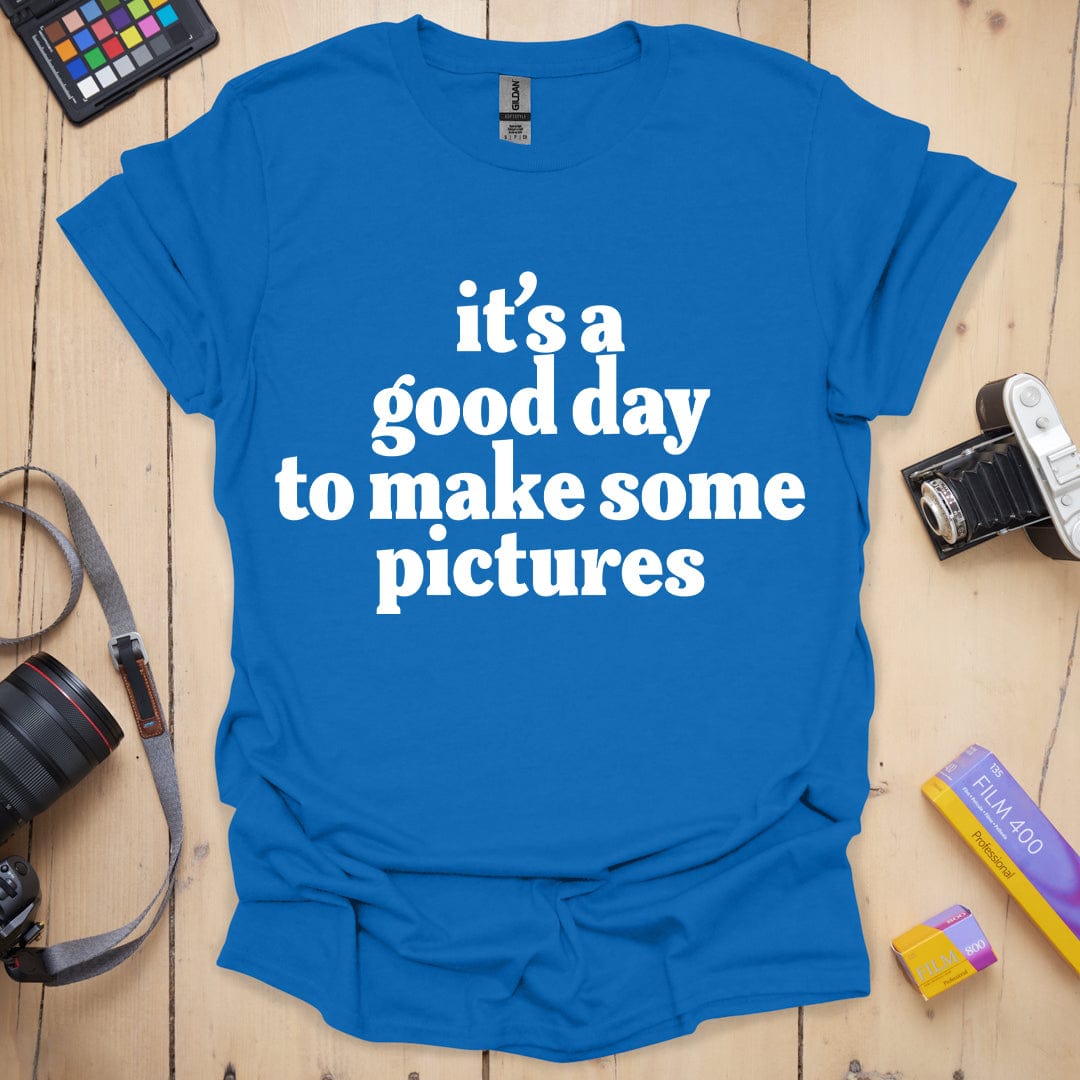 T-Shirt With Feel-Good Slogan for Shoot Days