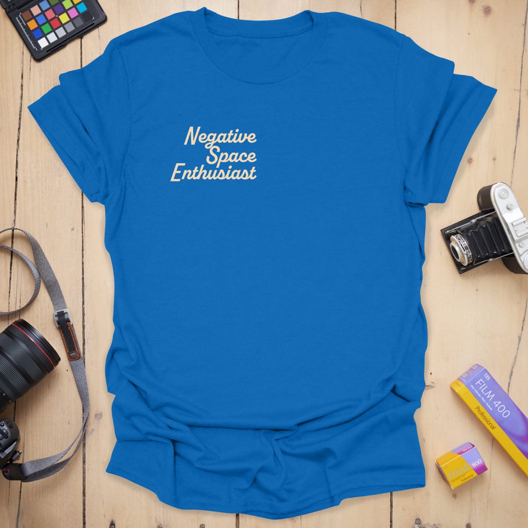 T-Shirt With Negative Space Minimalist Graphic