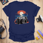 T-Shirt With Vintage Sunset Mountain Camera Graphic