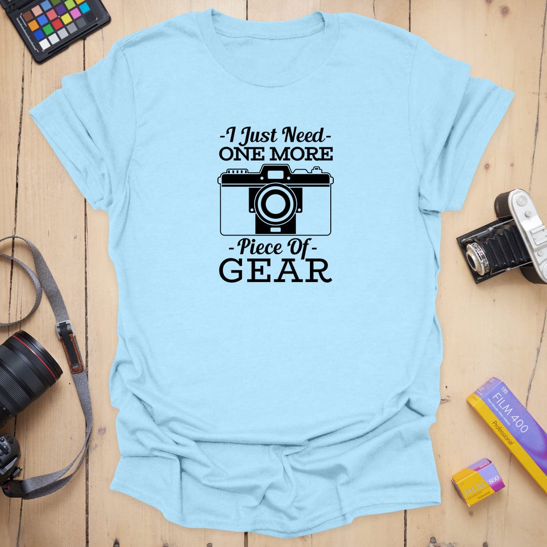 T-Shirt for Camera Lovers With a One More Piece Design