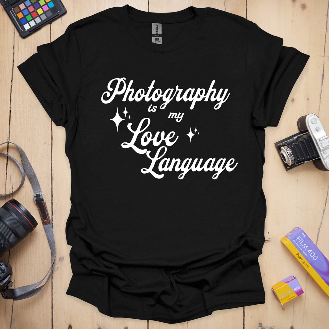 T-Shirt for Photography Lovers Who Speak in Prints
