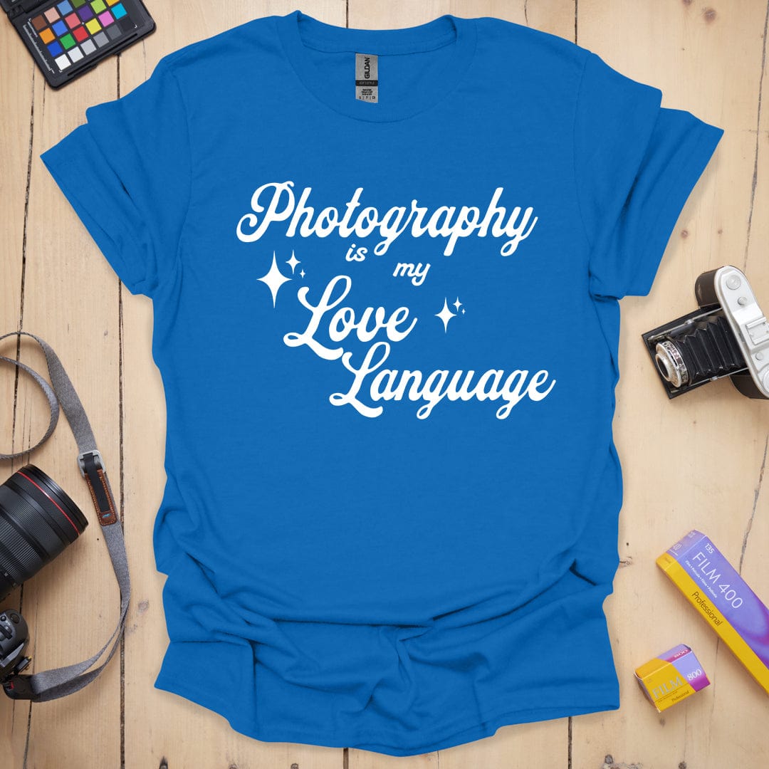 T-Shirt for Photography Lovers Who Speak in Prints