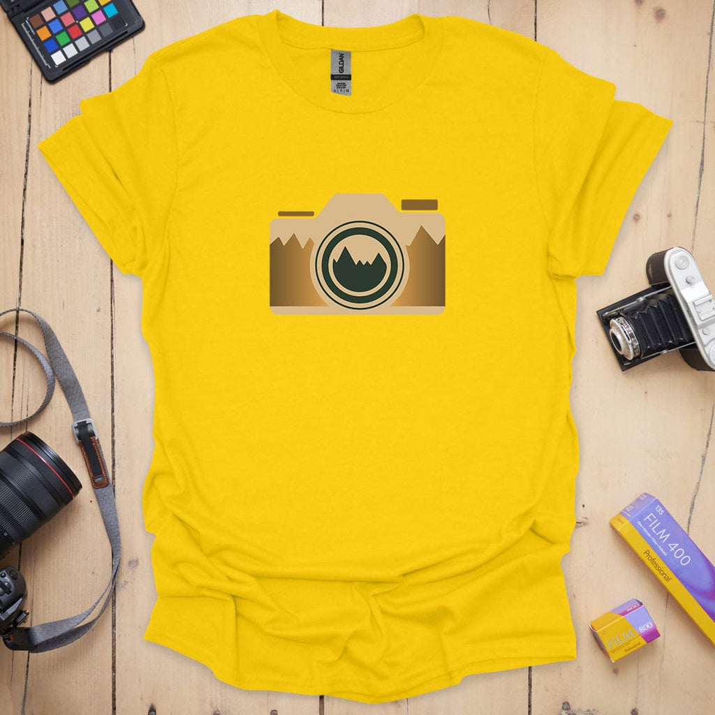 T-Shirt in Sophisticated Colors for Outdoor Photography