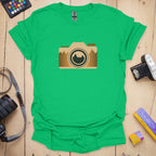 T-Shirt in Sophisticated Colors for Outdoor Photography