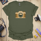T-Shirt in Sophisticated Colors for Outdoor Photography