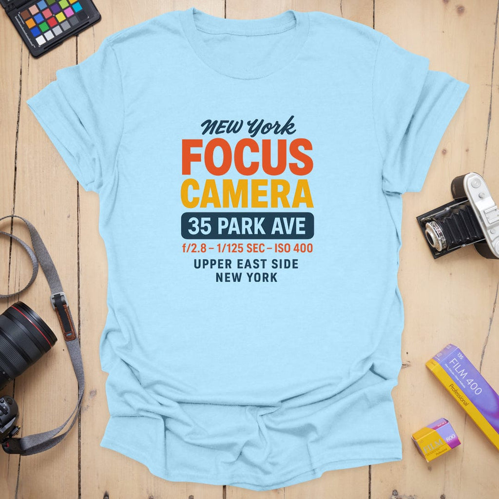 T-Shirt With Park Ave Graphic And Vintage Camera Style