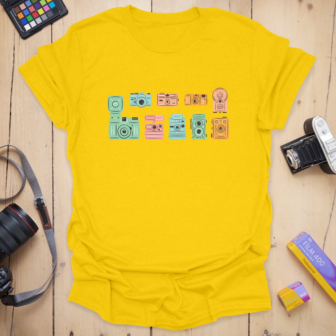 T-Shirt With Pastel Retro Camera Photography Design